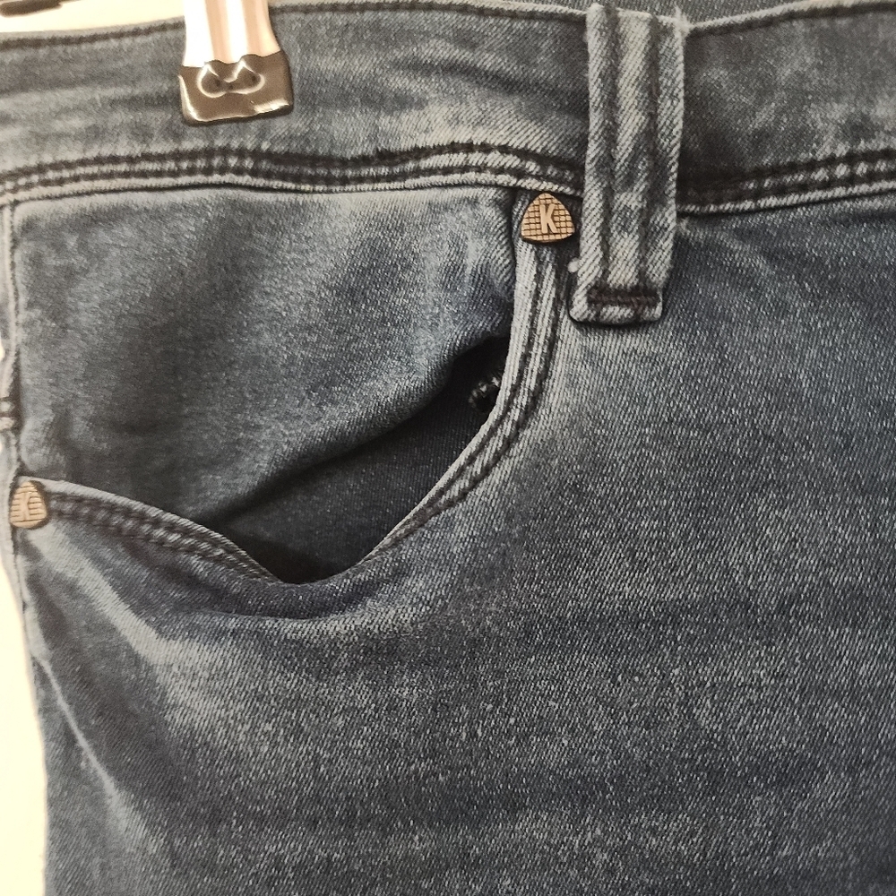 Kut From the Cloth Jennifer Ultra Skinny Jeans Size 8 GUC - Picture 4 of 15